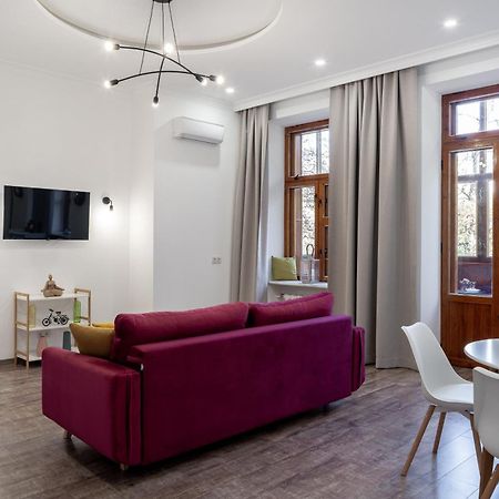 Yaroslav Val Lux Apartments เคียฟ ภายนอก รูปภาพ
